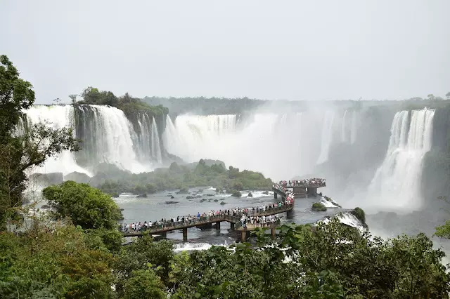 Os encantos da primavera no Parque Nacional do Iguaçu: um show da natureza